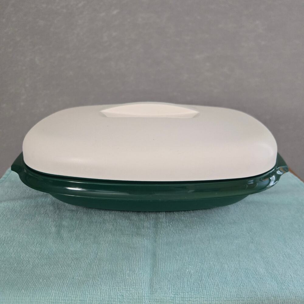 VTG Tupperware #1273-3 Forest Green 3 Piece Microwave Vegetable/Rice Steamer NEW